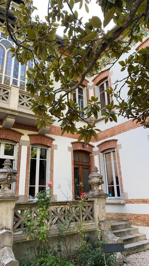 La Maison D'Hotes Du Chapelier Espéraza Екстериор снимка