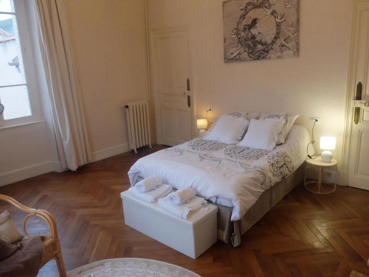 La Maison D'Hotes Du Chapelier Espéraza Екстериор снимка